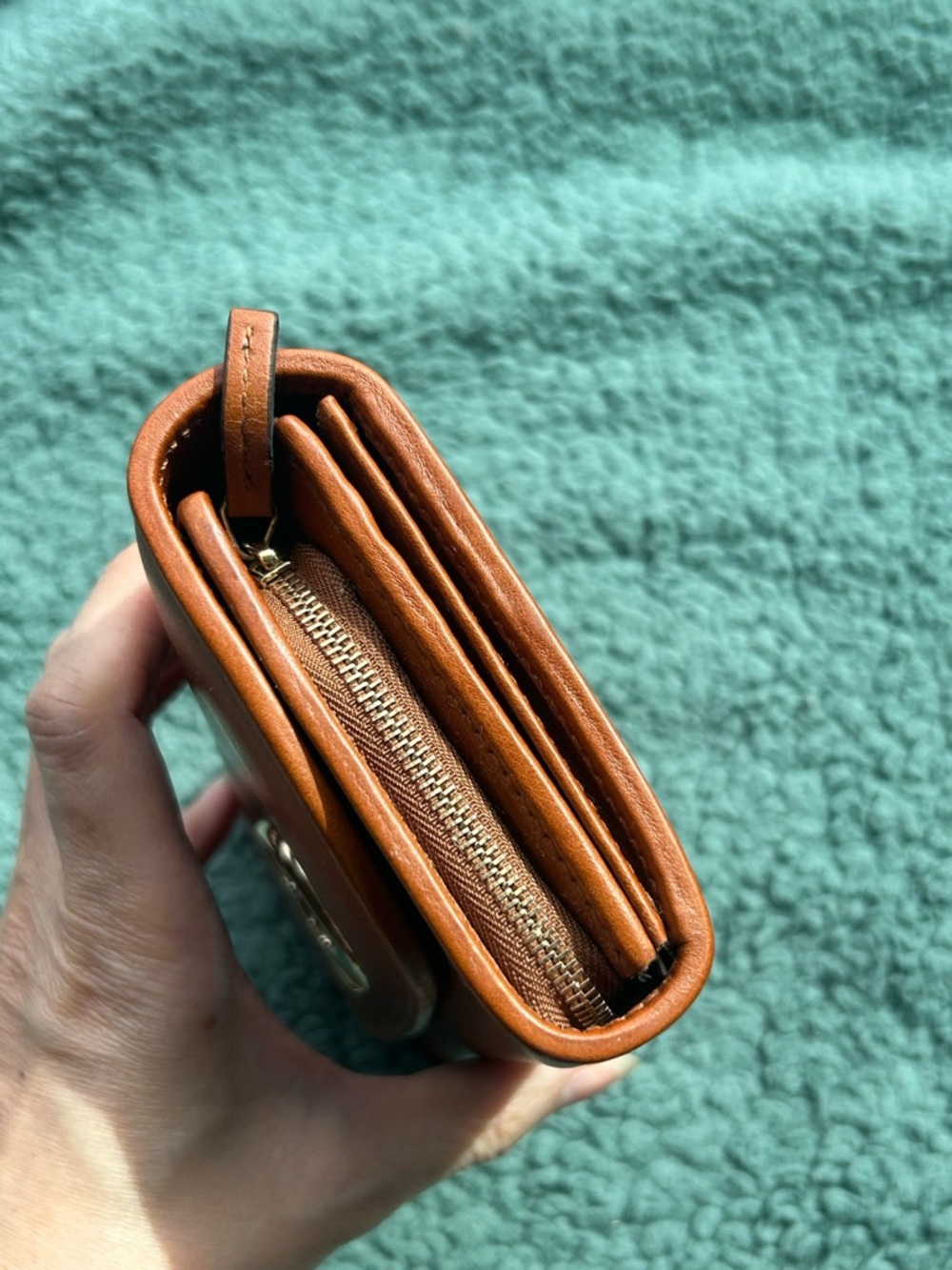 NWT Authentic Gucci Smooth Calf Leather 1970 GG Flap Clutch Wallet Girgeous! - Picture 3 of 8